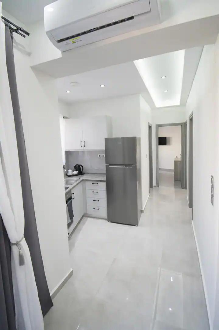 Nick And Helen Apartment Perivolia  Exterior foto