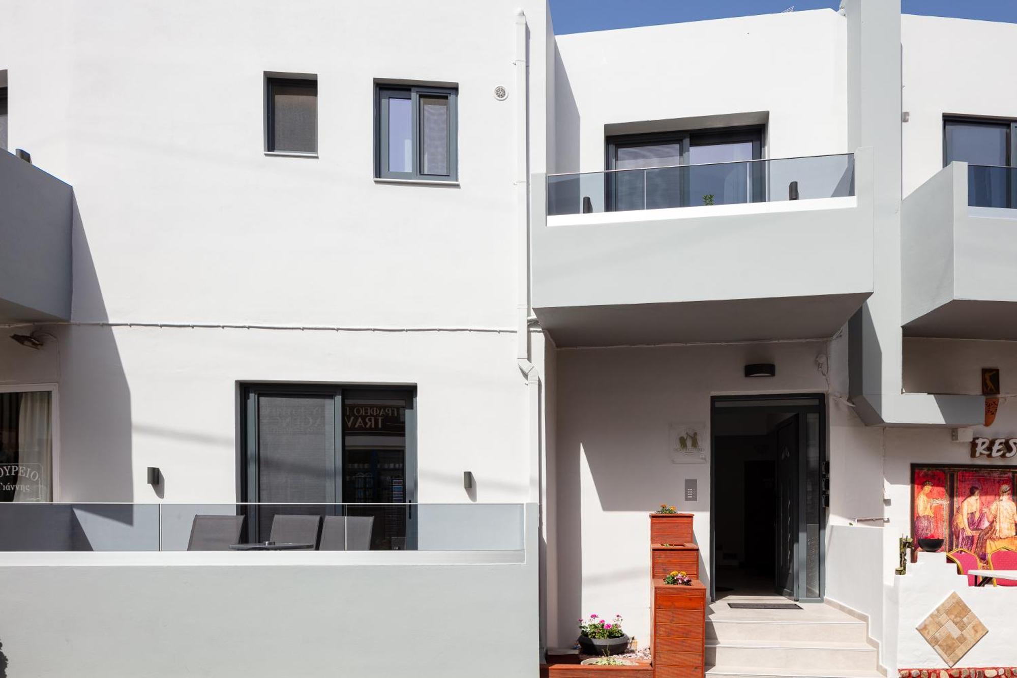 Nick And Helen Apartment Perivolia  Exterior foto